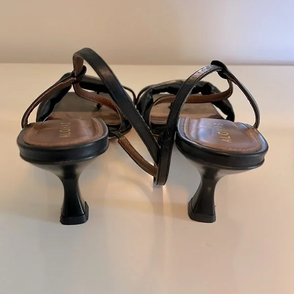 ALOHAS ASYMMETREIC BLACK HEEL - Picture 7 of 16